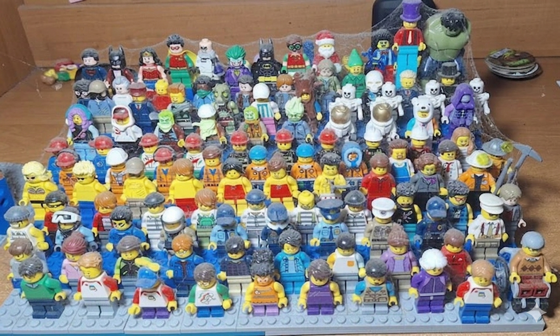 How to Dust LEGO Without Damaging Them | LEGO Cleaning Guide
